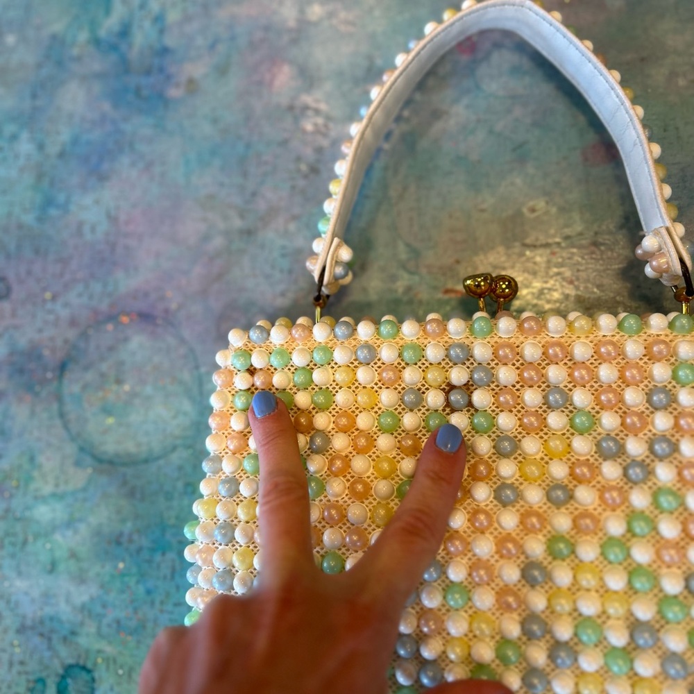 Mid Century Big Beaded Handbag - Picture 8 of 14